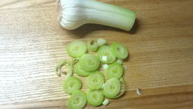 шампиньоны в вине и сливках