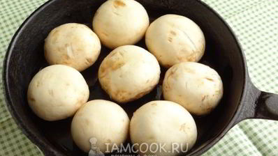 шампиньоны, запеченные с чесноком и тимьяном