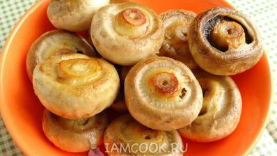 шампиньоны, запеченные с чесноком и тимьяном