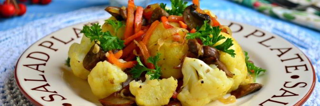 Шампиньоны жареные с цветной капустой