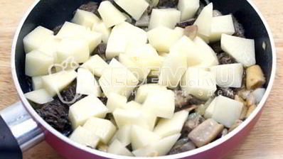 сморчки жареные с картофелем