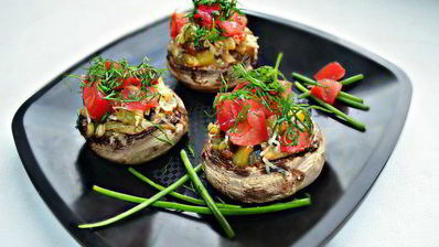 запеченные фаршированные шампиньоны