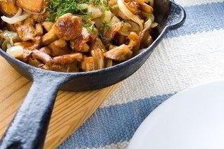 Жареные грибы в сливочном масле с шалотом