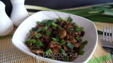 жареные шампиньоны с луком