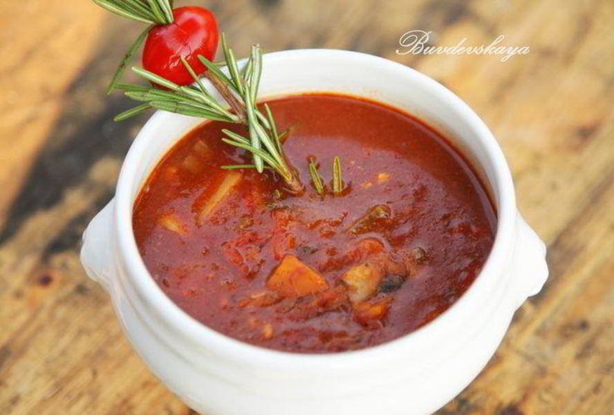 Ароматный Гуляш с грибами и сельдереем