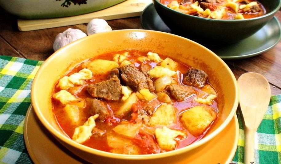 Рецепт будапештского гуляша с чапетками