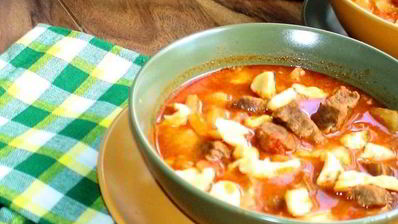 будапештский гуляш c чапетками