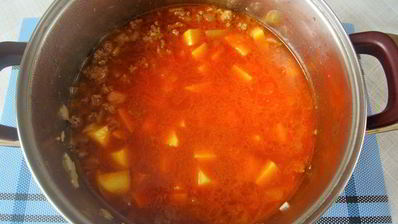 говяжий суп-гуляш