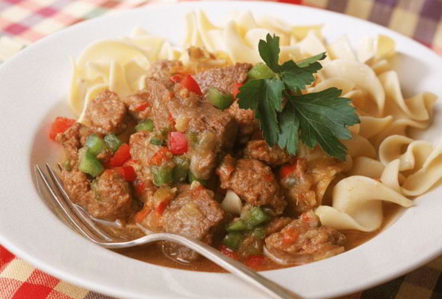 Гуляш из говяжьей печени