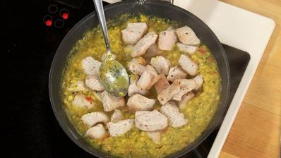 гуляш из индейки в кукурузном соусе