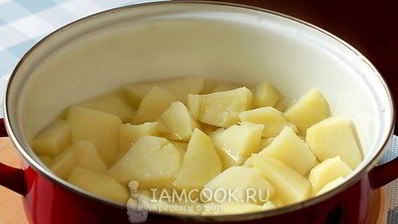 гуляш из куриного филе