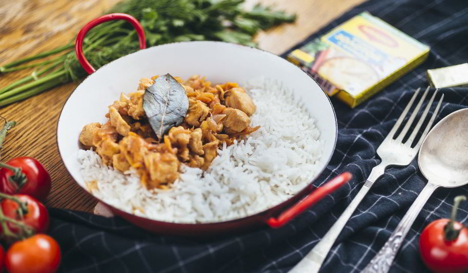 Рецепт гуляша из курицы с овощами