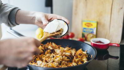 гуляш из курицы с овощами