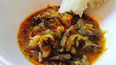 гуляш из отварного мяса