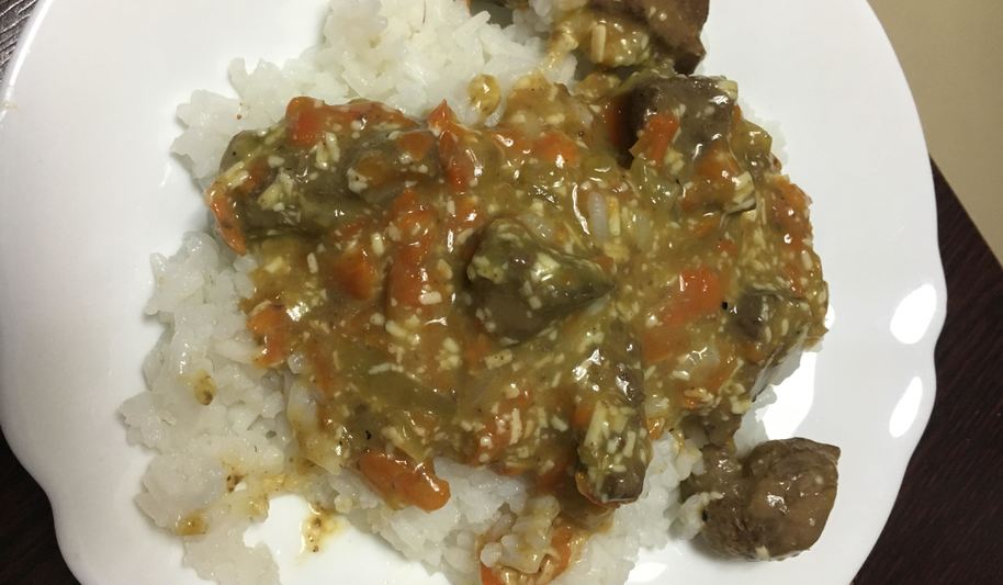 Рецепт гуляша из печени с сыром