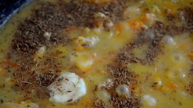 гуляш по-восточному с курагой