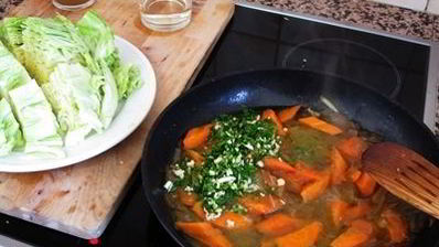 гуляш с капустой