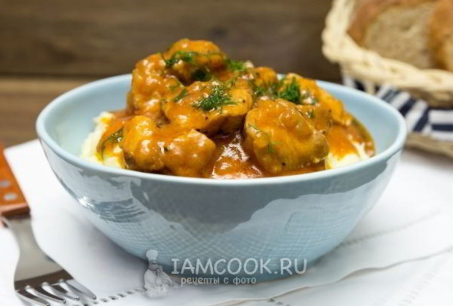 Классический гуляш из свинины