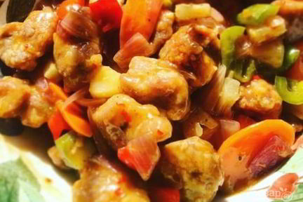 Свиной гуляш в кисло-сладком соусе