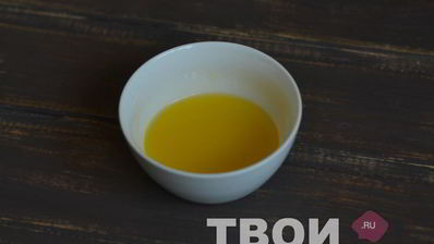 картофельное пюре с чесноком и базиликом