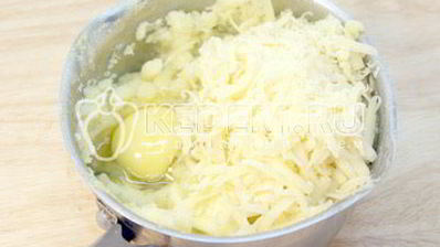 картофельные котлеты с сыром