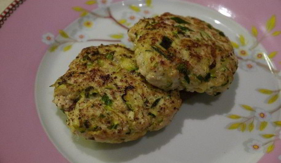 Рецепт котлеток из индейки с цукини и мятой
