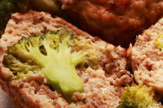 Котлеты из индейки с брокколи
