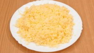 котлеты из индейки, жаренные с помидорами и сыром