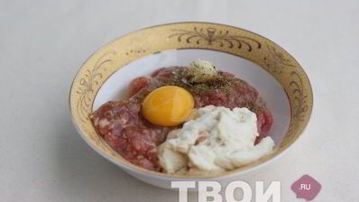 котлеты с подливкой