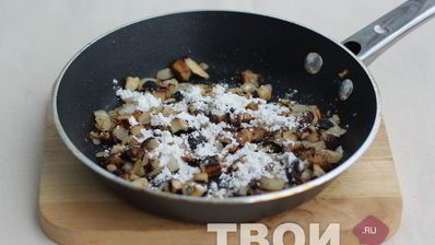 котлеты с подливкой