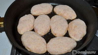 куриные котлеты с сыром