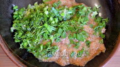 мини-котлеты из икры карася