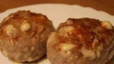 мясные котлеты с сыром