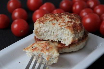 Нежные куриные котлеты с творогом и кабачком