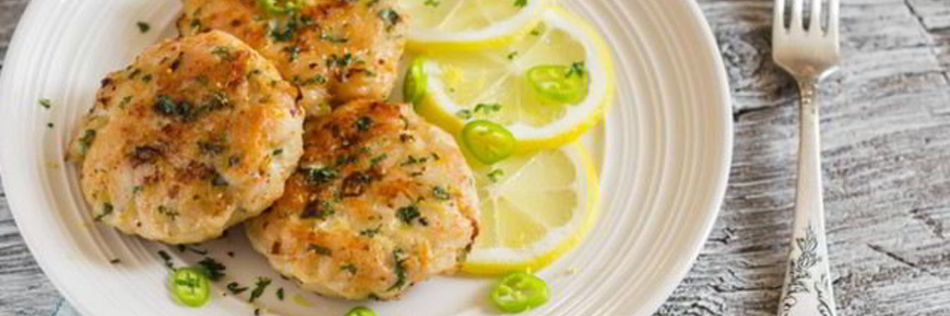 Рубленные куриные котлеты по-албански