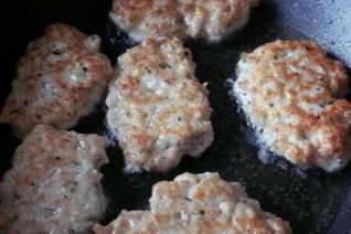 Рубленые котлетки из куриной грудки
