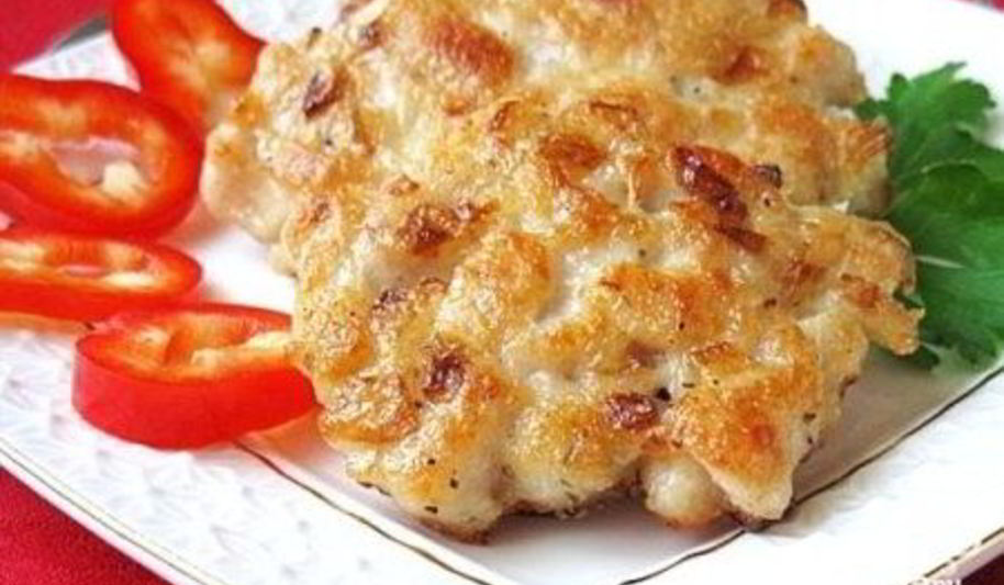 Рецепт рубленых куриных котлет с сыром