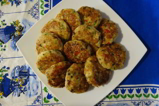 Рыбные котлеты с крабовыми палочками