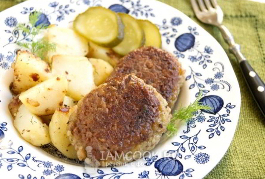 Вегетарианские котлетки с гречкой и картофелем