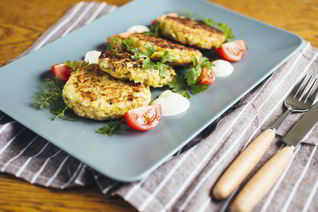 Вегетарианские котлеты из кабачков