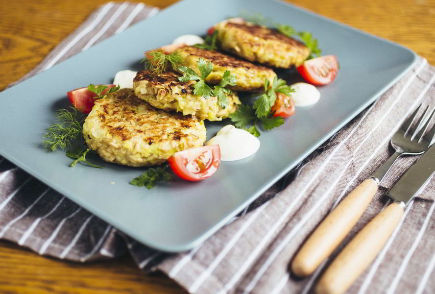 Вегетарианские котлеты из кабачков