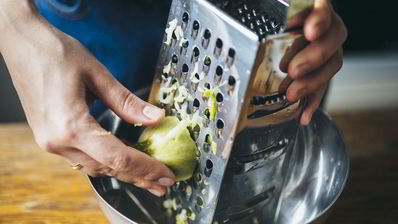 вегетарианские котлеты из кабачков