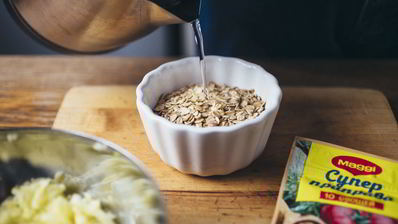 вегетарианские котлеты из кабачков