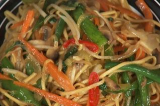 Лапша Чоу Мейн