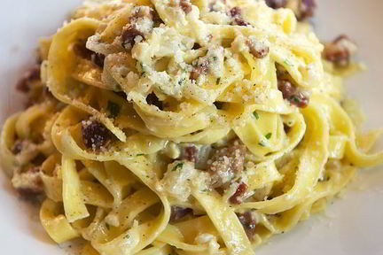 Лапша с грибами в сливочном соусе