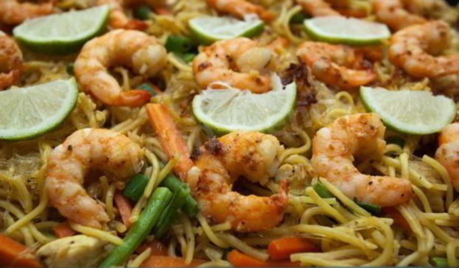 Рецепт лапши со свининой и креветками