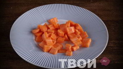 лапша удон с овощами в кисло-сладком соусе