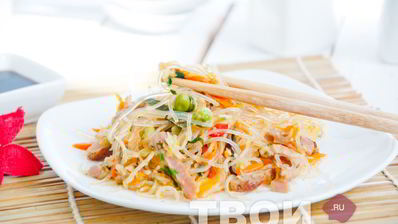 лапша в воке