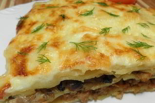 Лазанья из слоеного теста