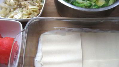 лазанья с брокколи, брюссельской капустой и грибами для гарфилда